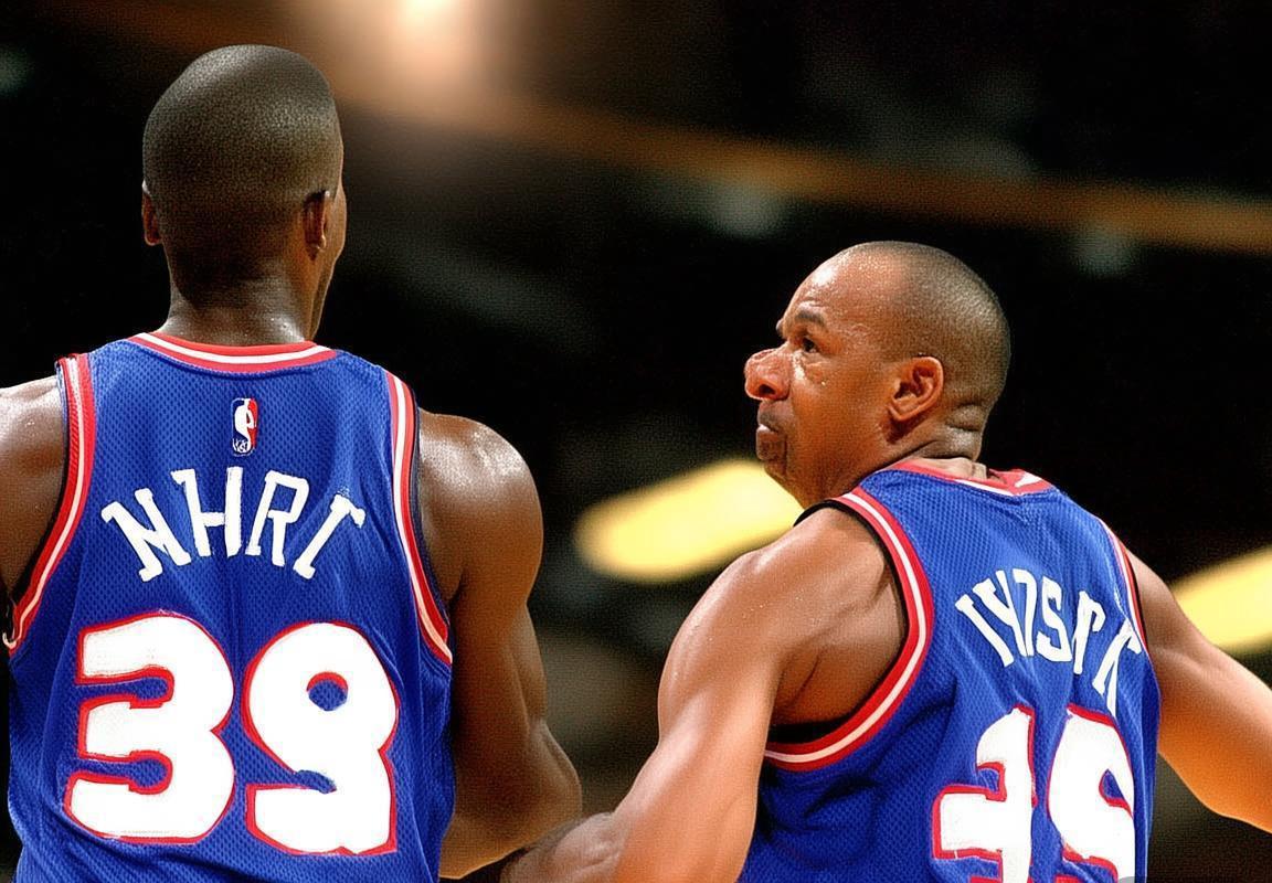 2001年NBA经典对决：费城76人对多伦多猛龙系列赛回顾